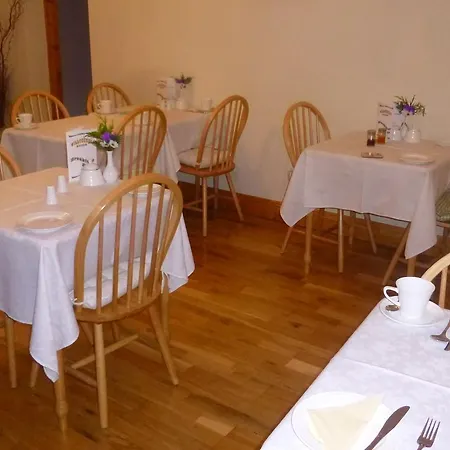 Bed & Breakfast Willoughby House 4*